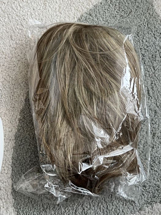 Дамска перука косъм по косъм руса  Sentoo Yama M цвят 713