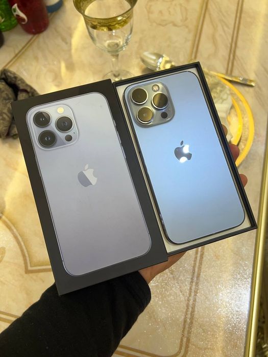 Iphone 13 pro blue