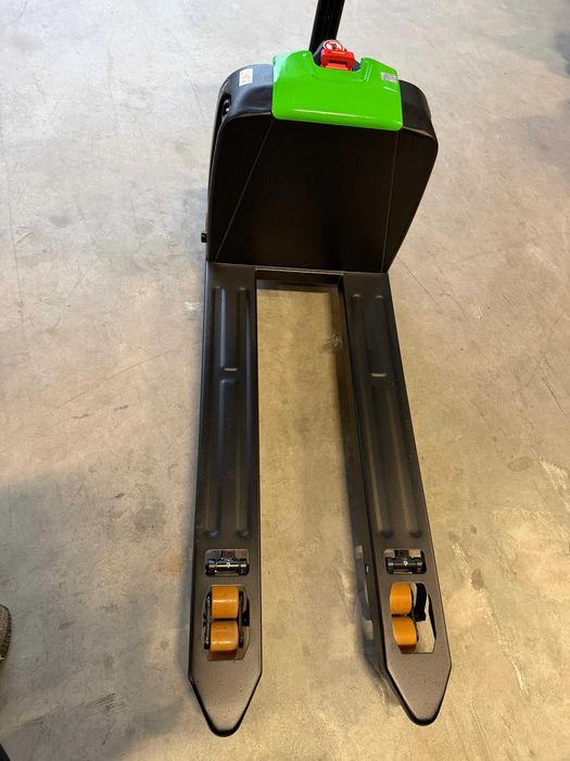 Transpaleta electrica Li-ion 1,5t Liza electrica VALLIFT