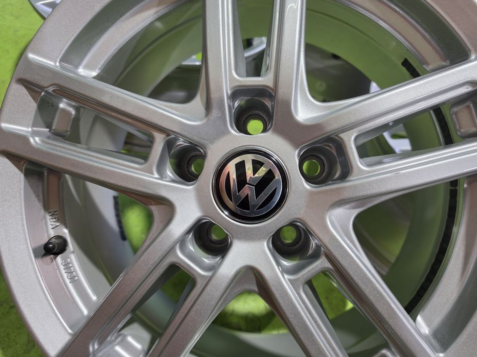 16 5x112 Vw Passat Touran Caddy Golf 5 Skoda Audi 5х112