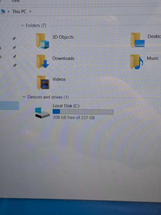 Laptop Dell cu touchscreen si i5 generatia a 8 a