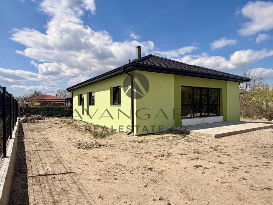 оф.25659 Едноетажна къща / Скутаре