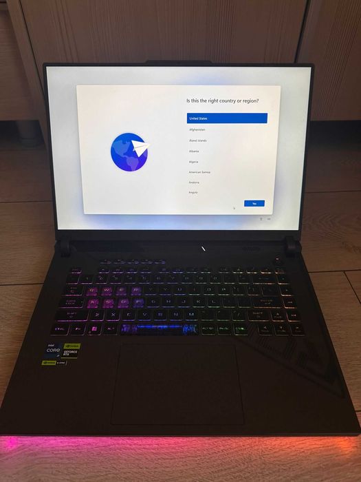 Laptop ROG Strix G16