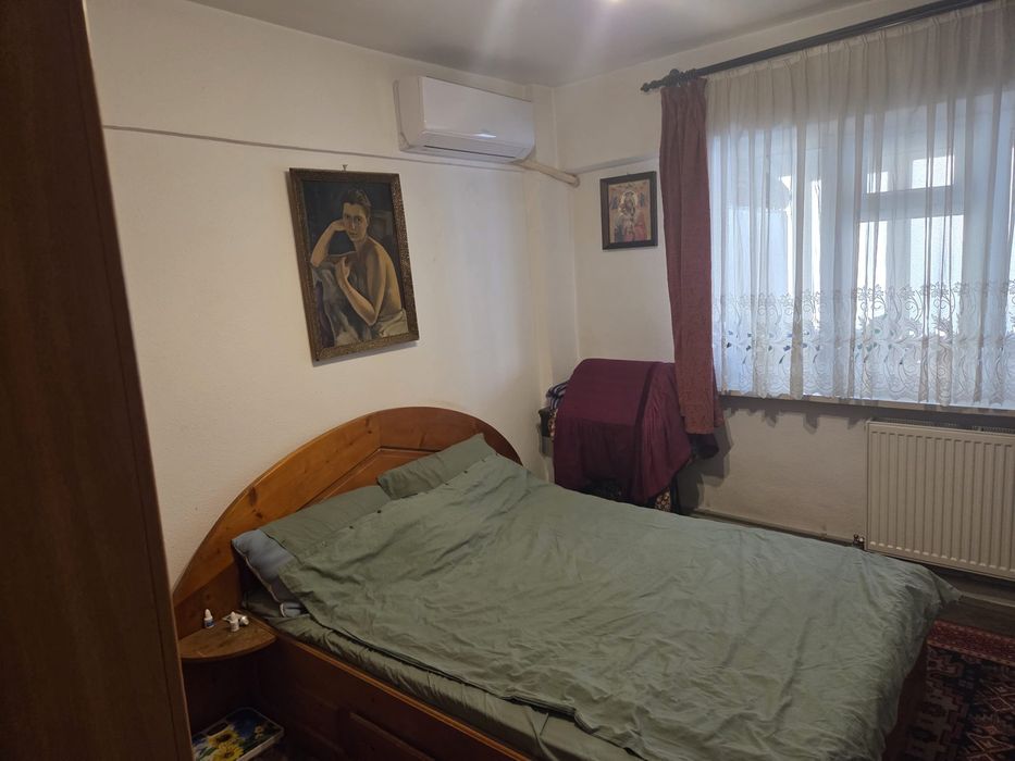 Apartament de vânzare cu 2 camere
