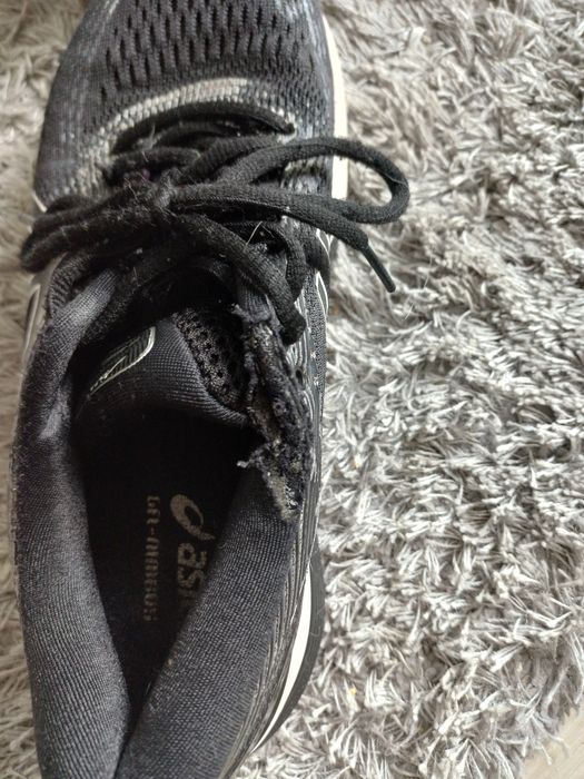 Adidași Asics Gel-Nimbus 21 – Negri, Mărimea 39 (24.5 cm)