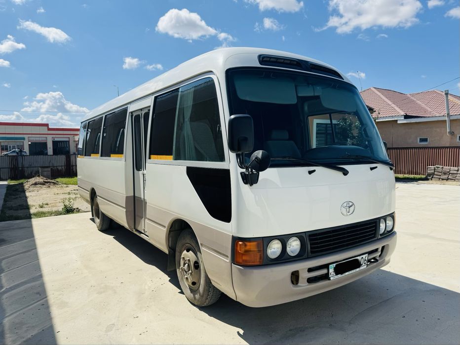 Toyota Coaster ( Тойота Костра )