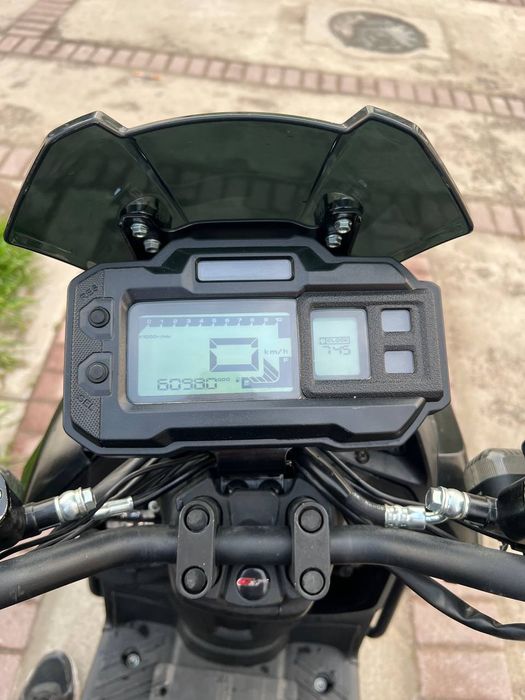 Tank skuter 2025 yil 150 kub  6000 yurgan jesti faralari bor