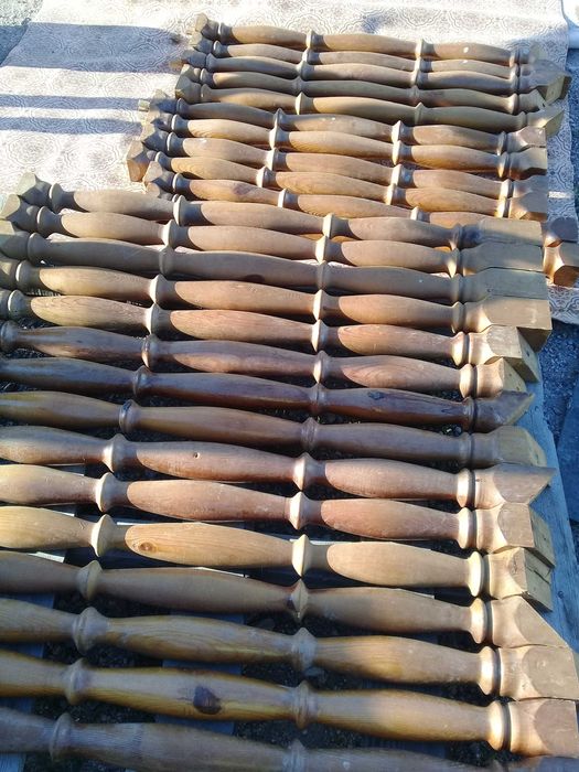 продам ступени , балясины дерево