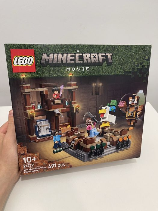 LEGO Minecraft Woodland Mansion Fighting Ring