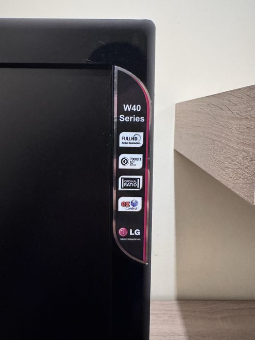 Монитор LG Flatron