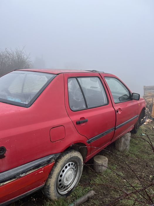 VW Vento на части 1994г.