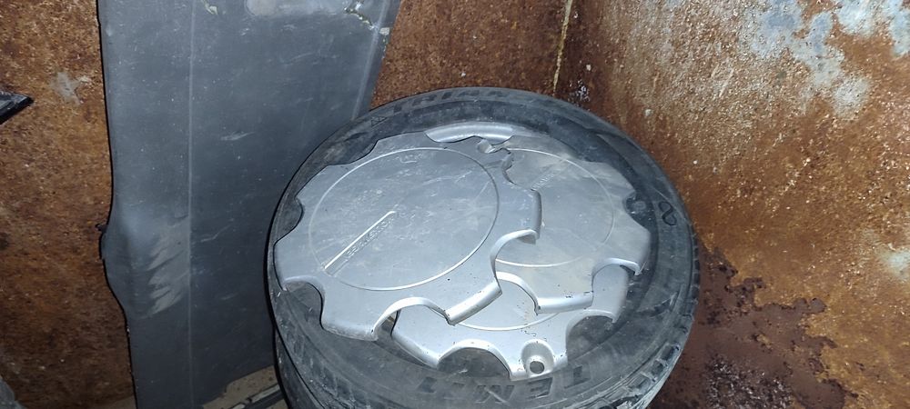 Колпаки от дисков Volkswagen.