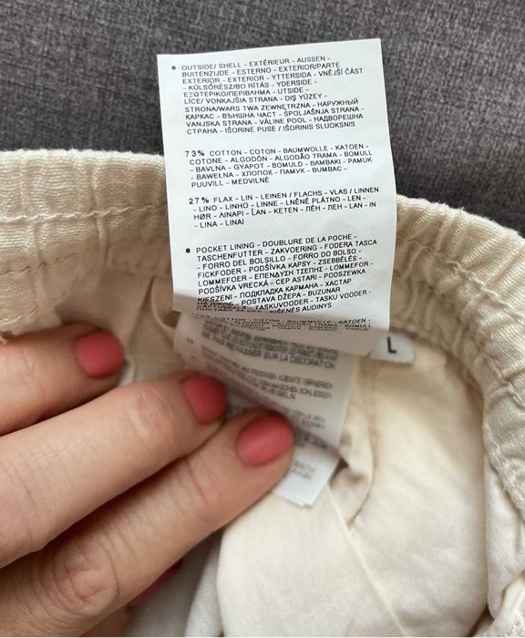 Pantaloni scurti Napapijri din in si bumbac