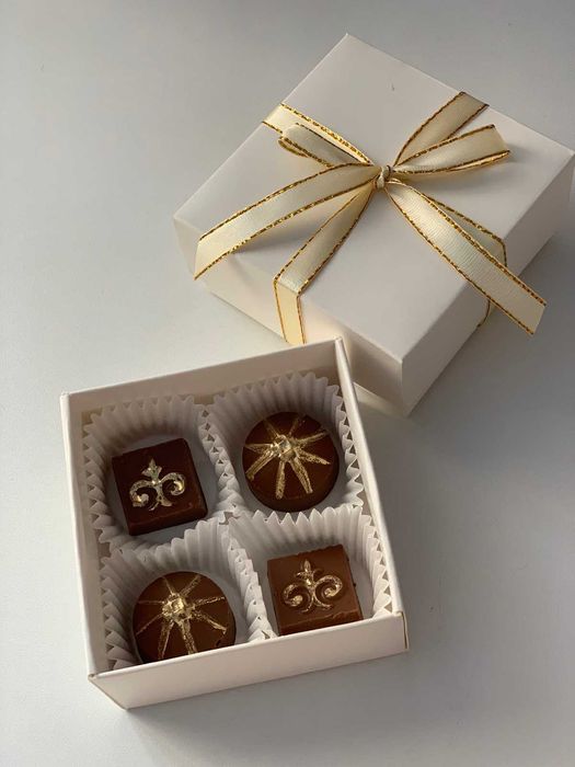 Тойбастар коробки нарядные