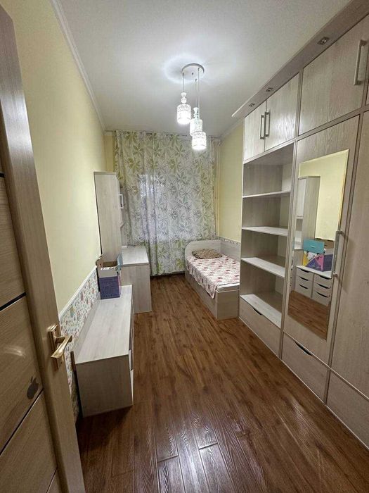 Продаётся 4-комнатная квартира на Янги Куйлюк