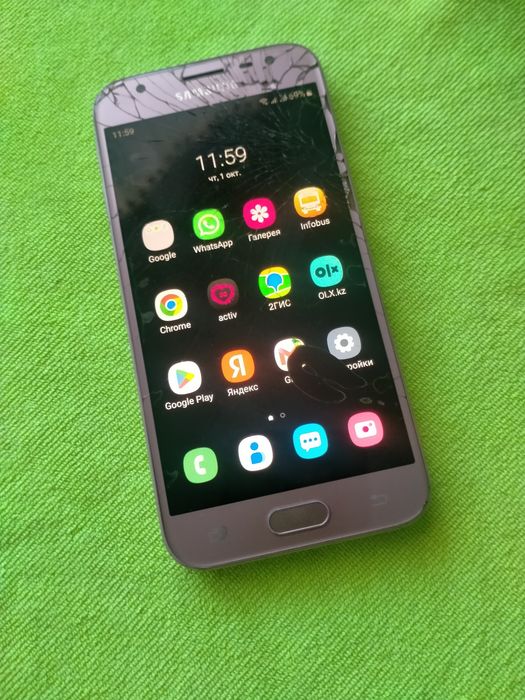 Продам Samsung j330