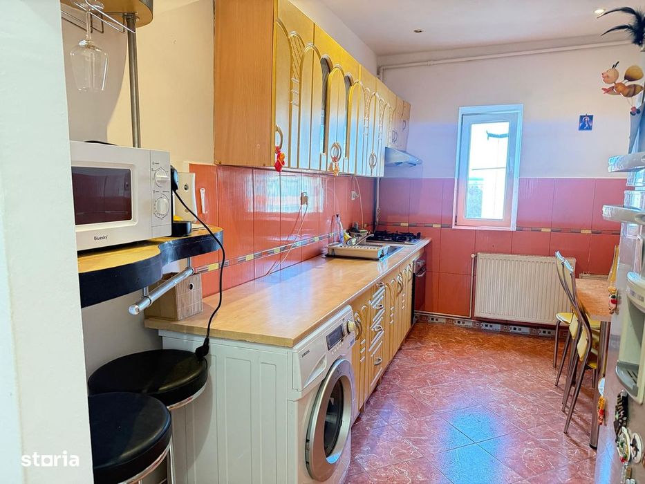 Vanzare apartament 2 camere, mobilat+utilat, Targoviste, micro 9