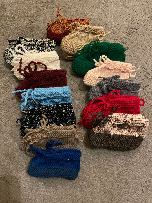 Бебешки търлички ръчно плетени