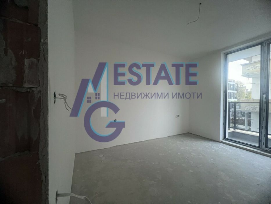 Продава се Двустаен апартамент в Бургас, Сарафово - 70 кв.м за 1020 €/кв.м - Снимка #7