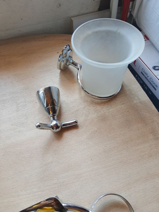 Аксесоари за баня.