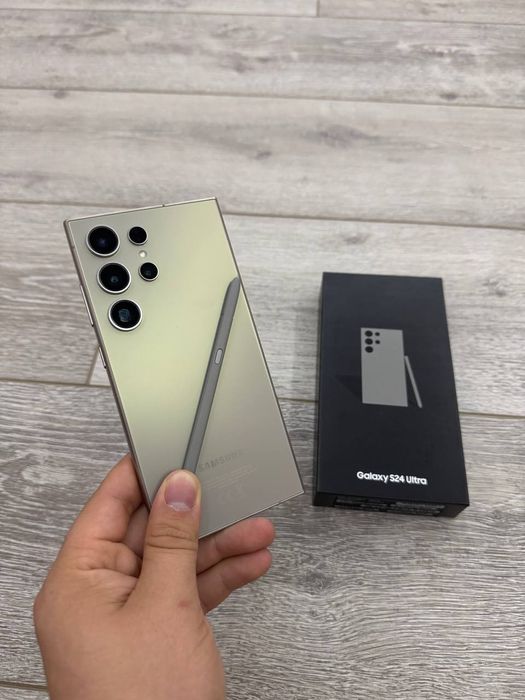 Samsung S24 ultra 256 12+12