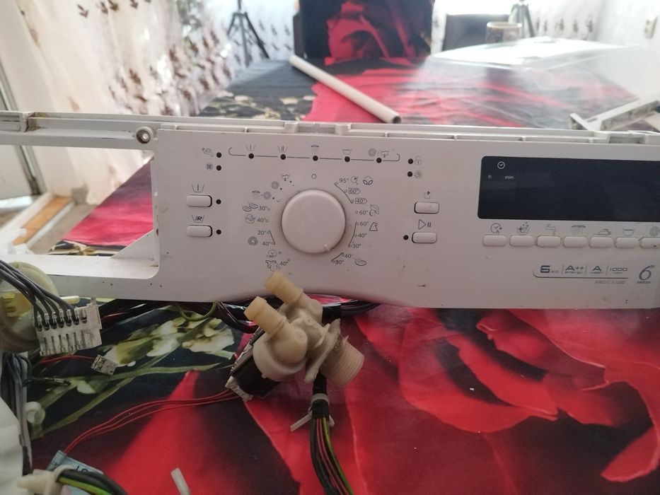 Placa electronica massina de  spalat wirpool si artic