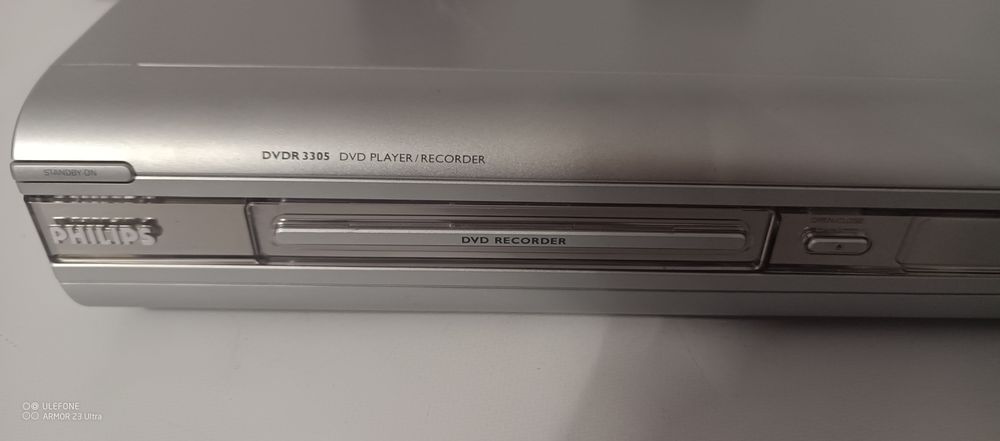 Philips DVD RECORDER model 3305 perfect