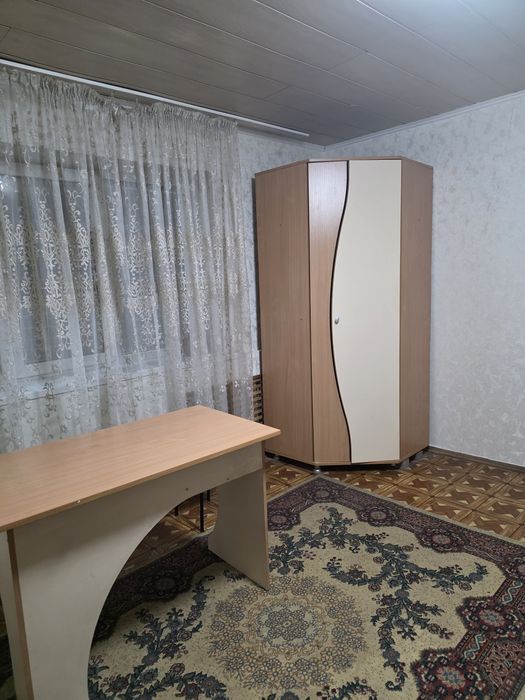 Сдам пол дома без хозяев