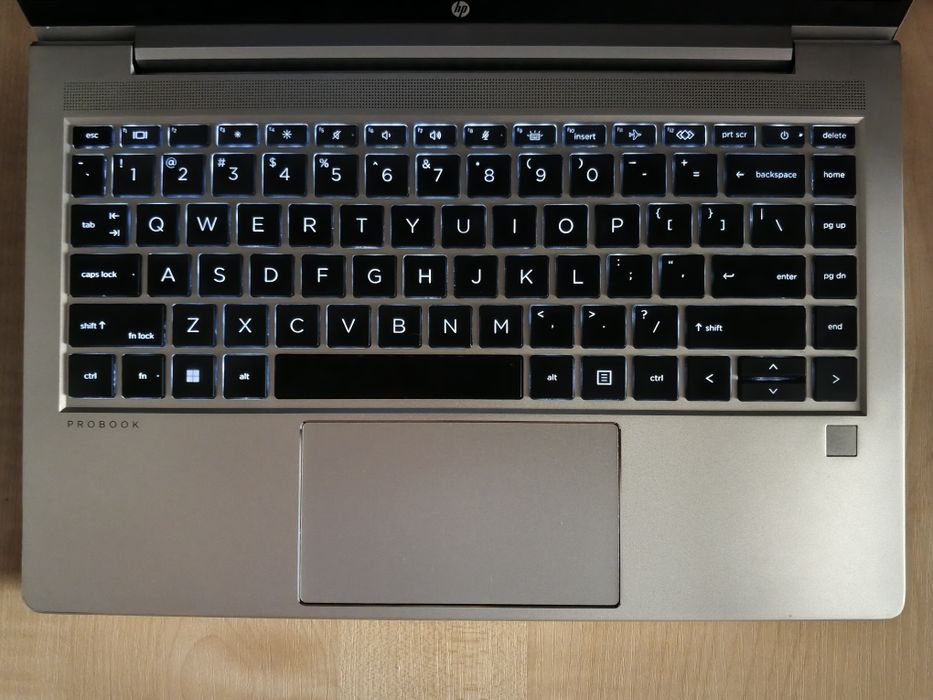 12 CPUs HP ProBook 445 G9 14"IPS FHD/RYZEN 5 5625U/8GB DDR4/256GB NVMe