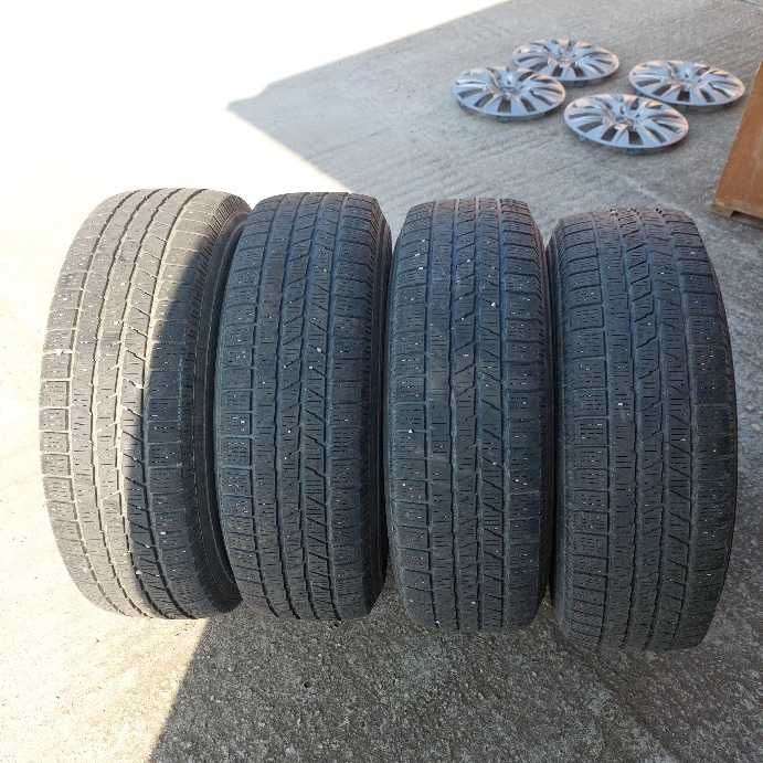 jante tabla + anvelope 215/70r16  M+S -5x114.3 Mitsubishi ,etc