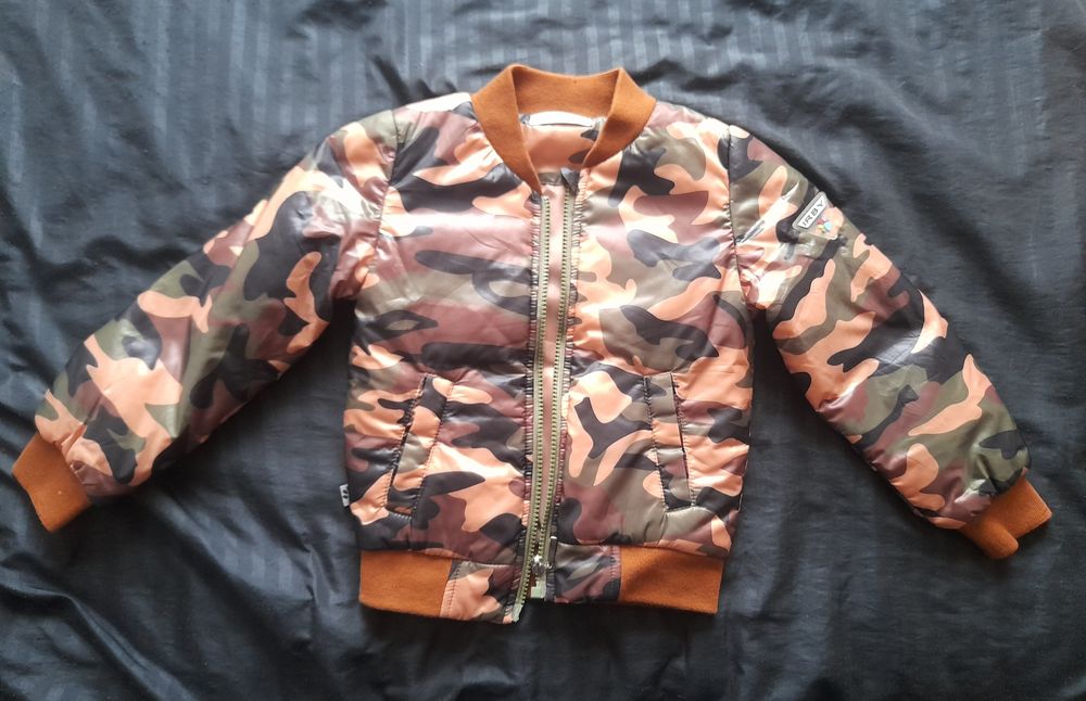 Продам детские вещи