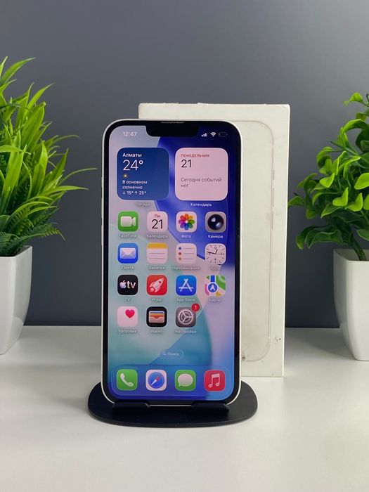 Телефон Apple iPhone 13 128GB