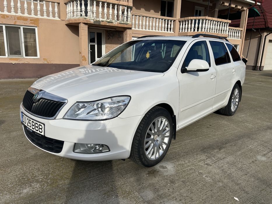 SKODA Octavia 2013 — imagine 2
