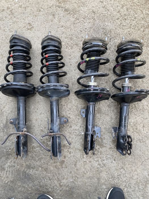 Амортизаторы Тойота Камри