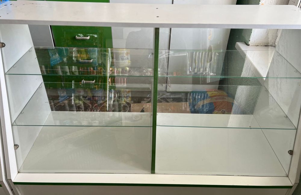 Аптечные шкафы..