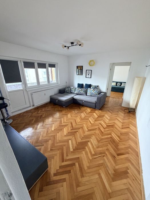 Proprietar. Apartament de inchiriat Judetean