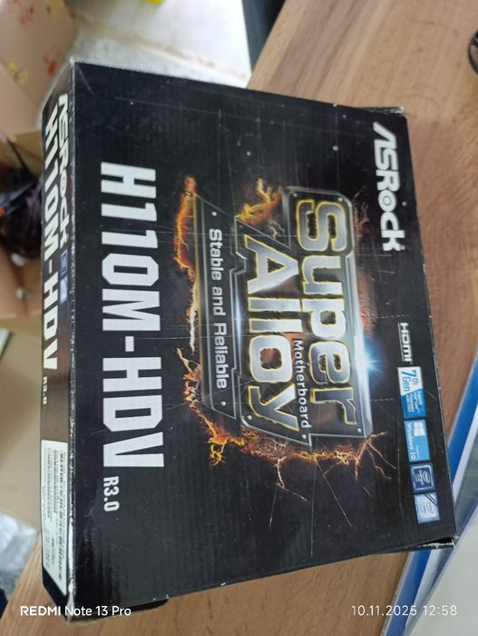 Материнская плата