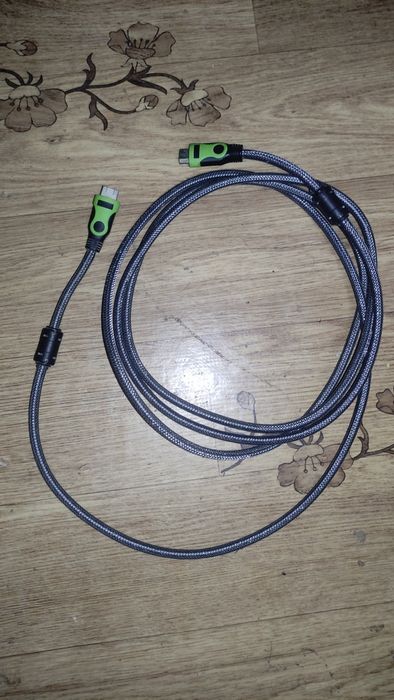 Поодам HDMI - кабель 3 метра