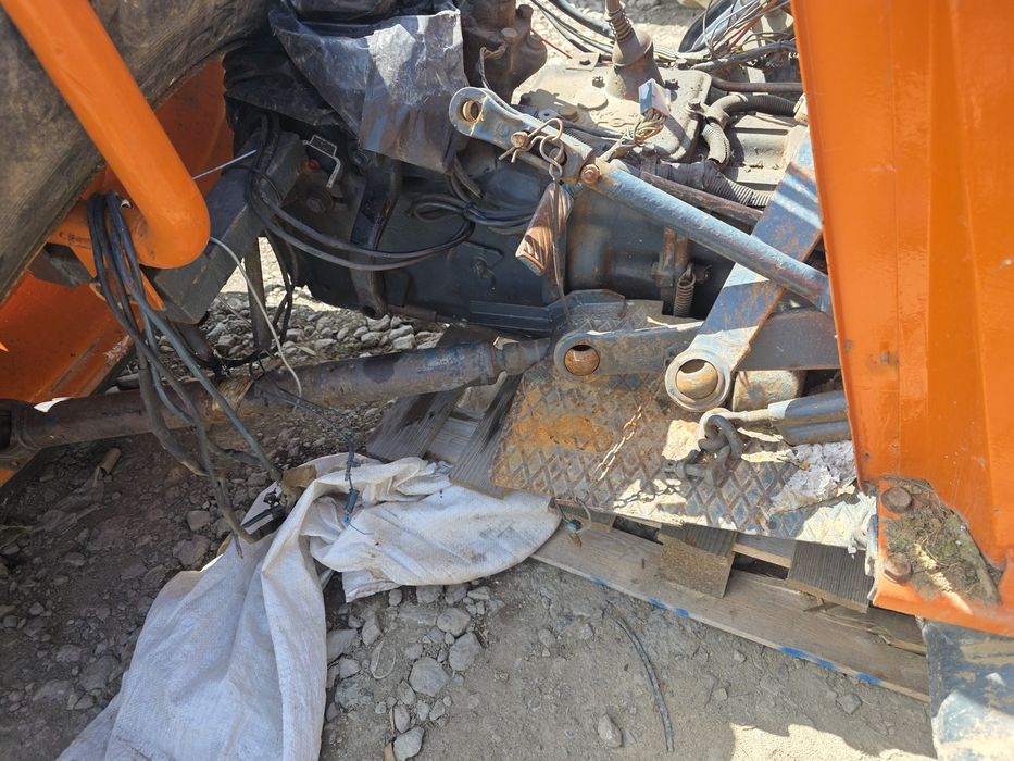 Piese tractor 450 dt