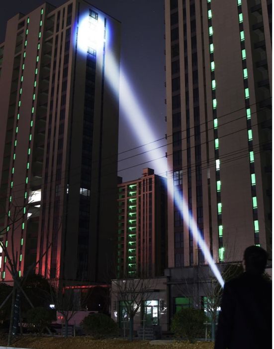 Ручной фонарь STF-389.