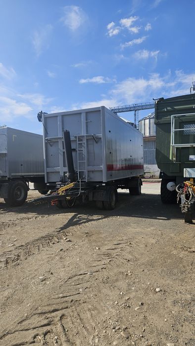 Vand remorca basculabila 48 mc