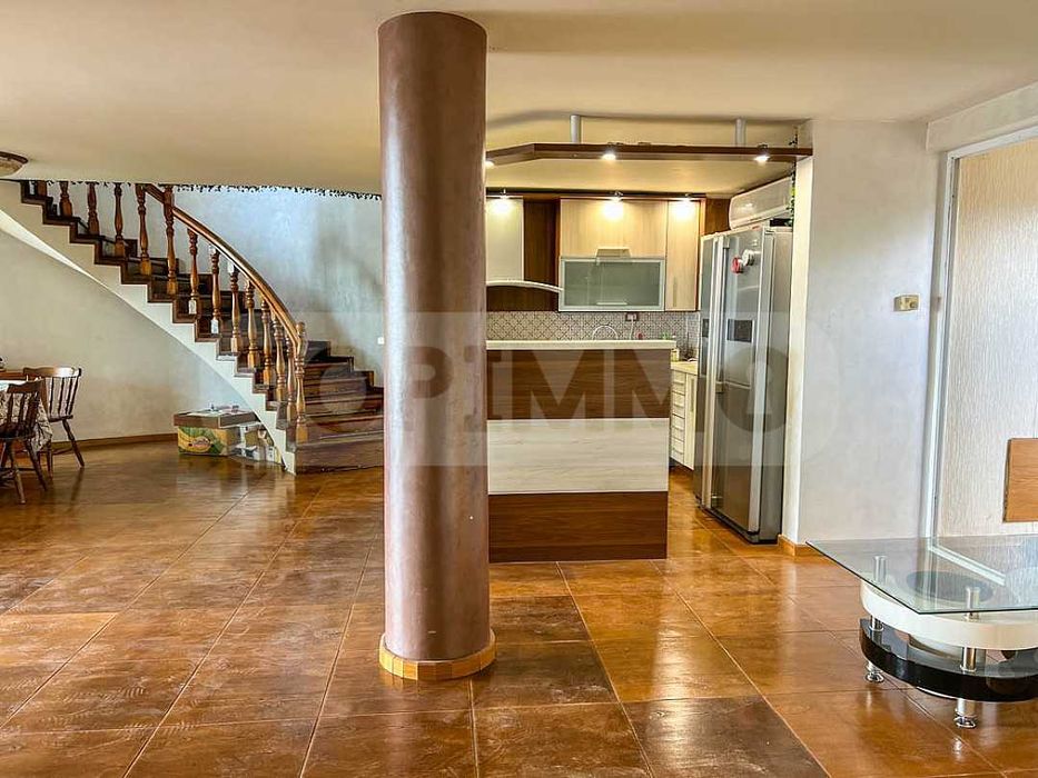 Продава се Къща в Варна, м-т Траката - 282 кв.м за 3032 €/кв.м - Снимка #2