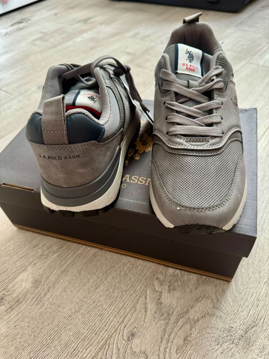 Чисто нови мъжки маратонки U.S Polo Assn.