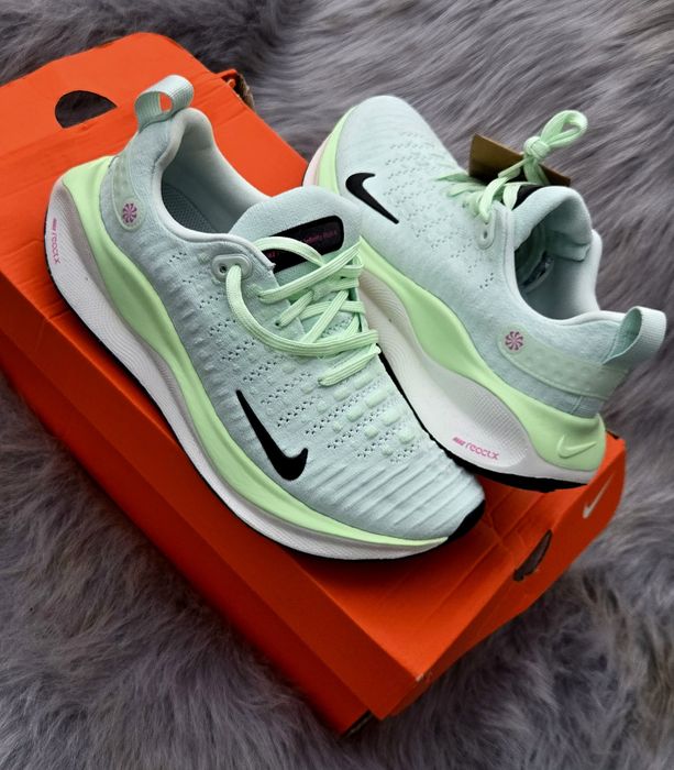 Nike уникални дамски сникърси нови 38.5 номер