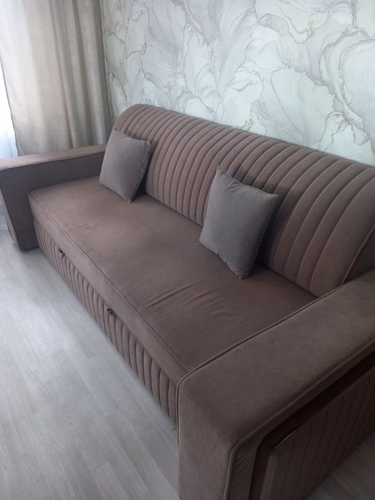 Продам новый диван