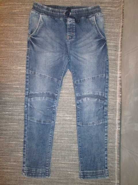 Еластични дънки 11-12 г