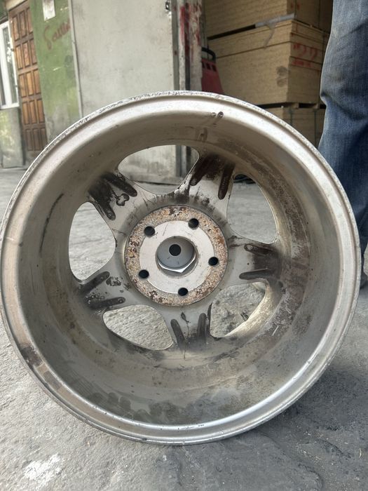 Продам диск на Тойоту