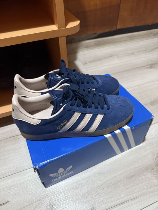 Адидас и Найк страхотни и удобни!