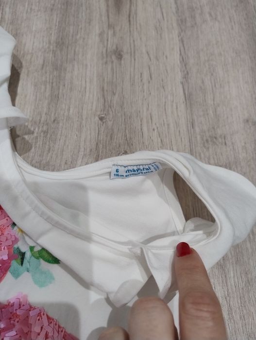Set pantaloni scurti si tricou Mayoral masura 116 (5-6 ani)