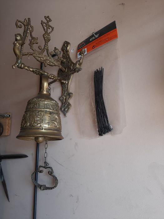 Vind clopote de intrare